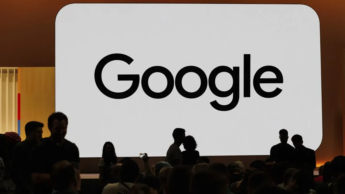 Alphabet shares slump on weakest quarterly growth in four years as the Fed holds rates, ECB president Lagarde plans February exit